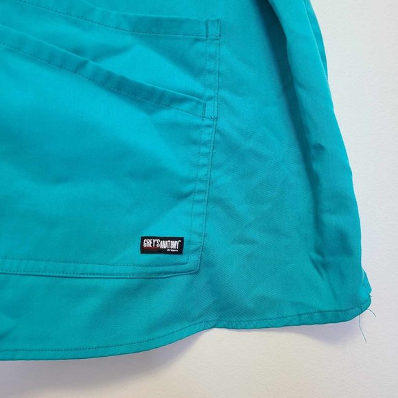 Plus Size Scrub Top - Picture 2 of 3